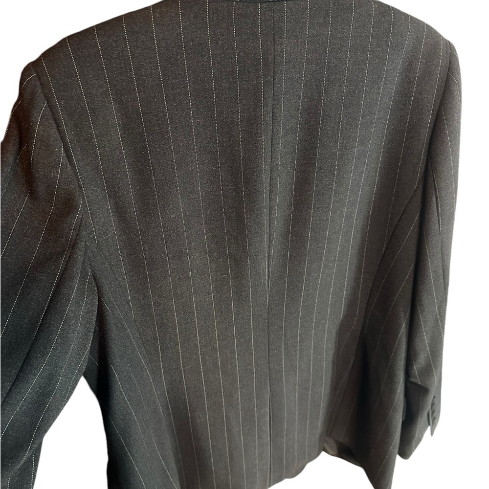 Kenneth Cole gray blazer - Picture 6 of 8